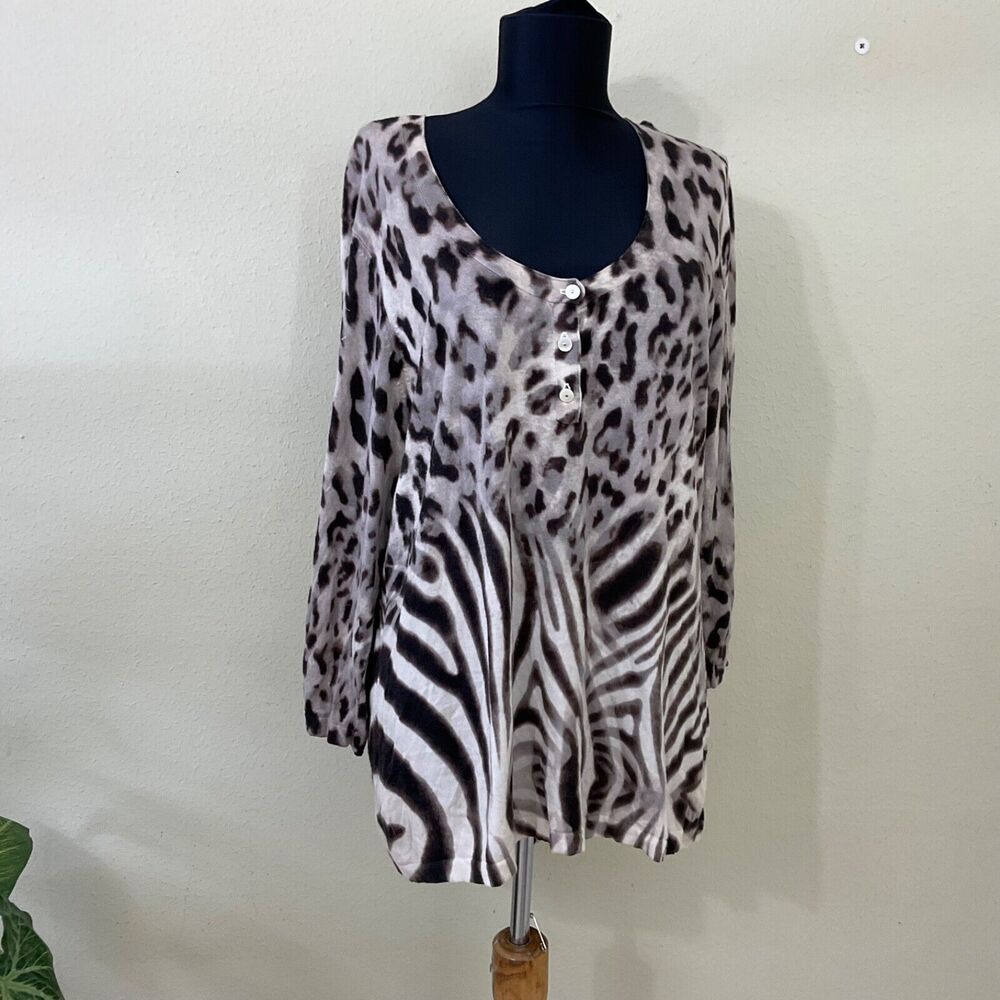 Chico’s 3 knit tunic sweater top WOMEN'S XL Multi ANIMAL PRINT Modal Blend